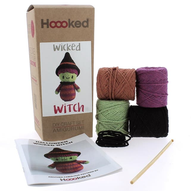 Hoooked  DIY Crochet Kit Summer Hat Bon Echo