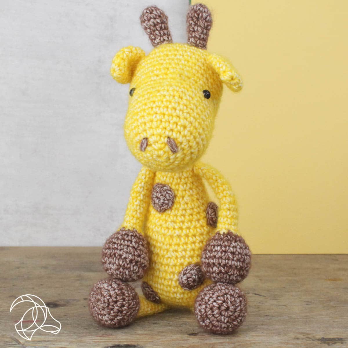 DIY Crochet Kit Teddy Bear With Heart Valentino