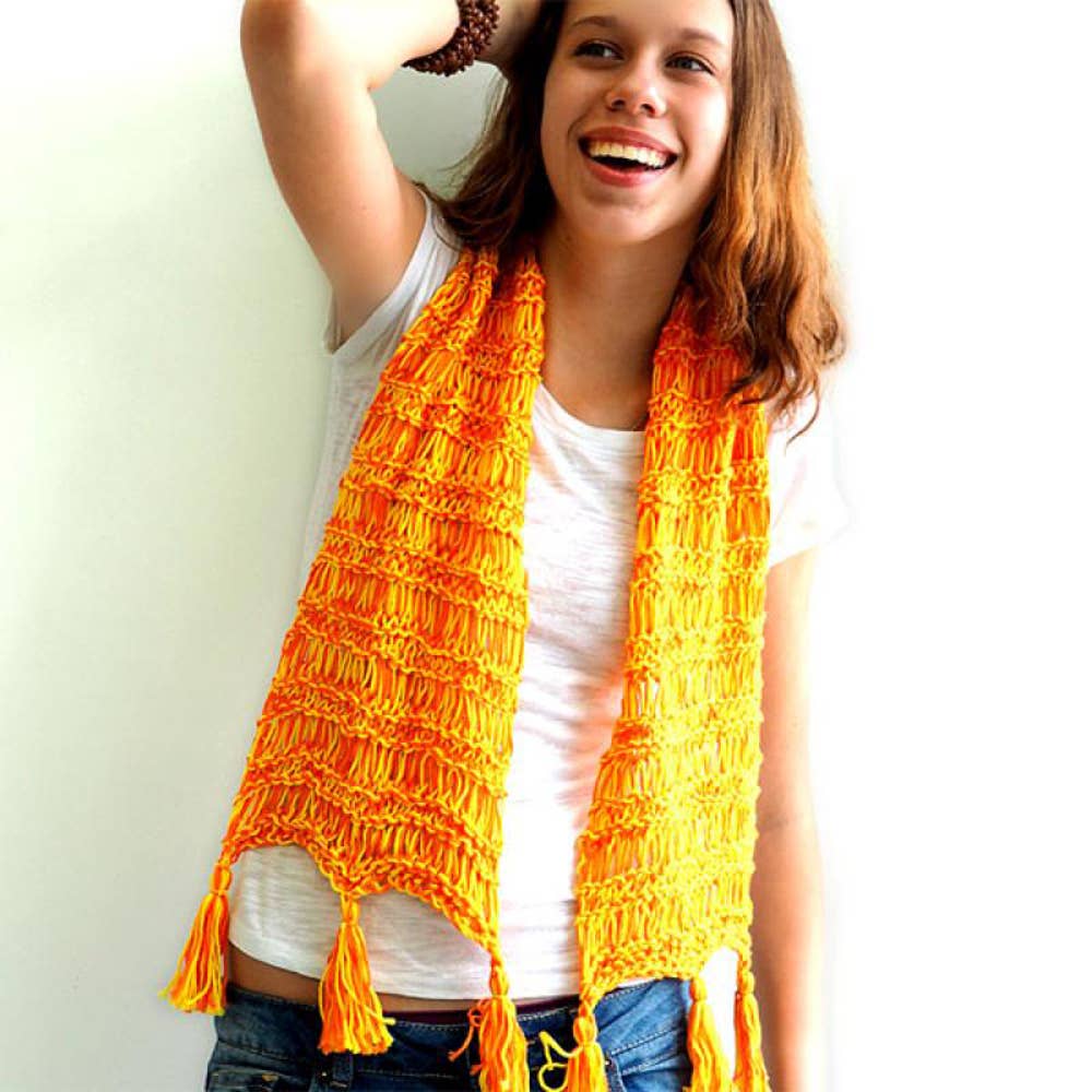 Smoothie Scarf : learn to knit kit with video course: Taro