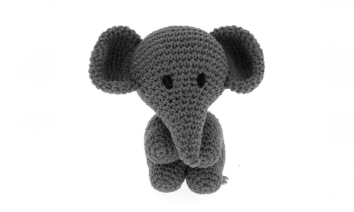 Elephant Mo Hoooked Crochet Kit with Eco Barbante Yarn