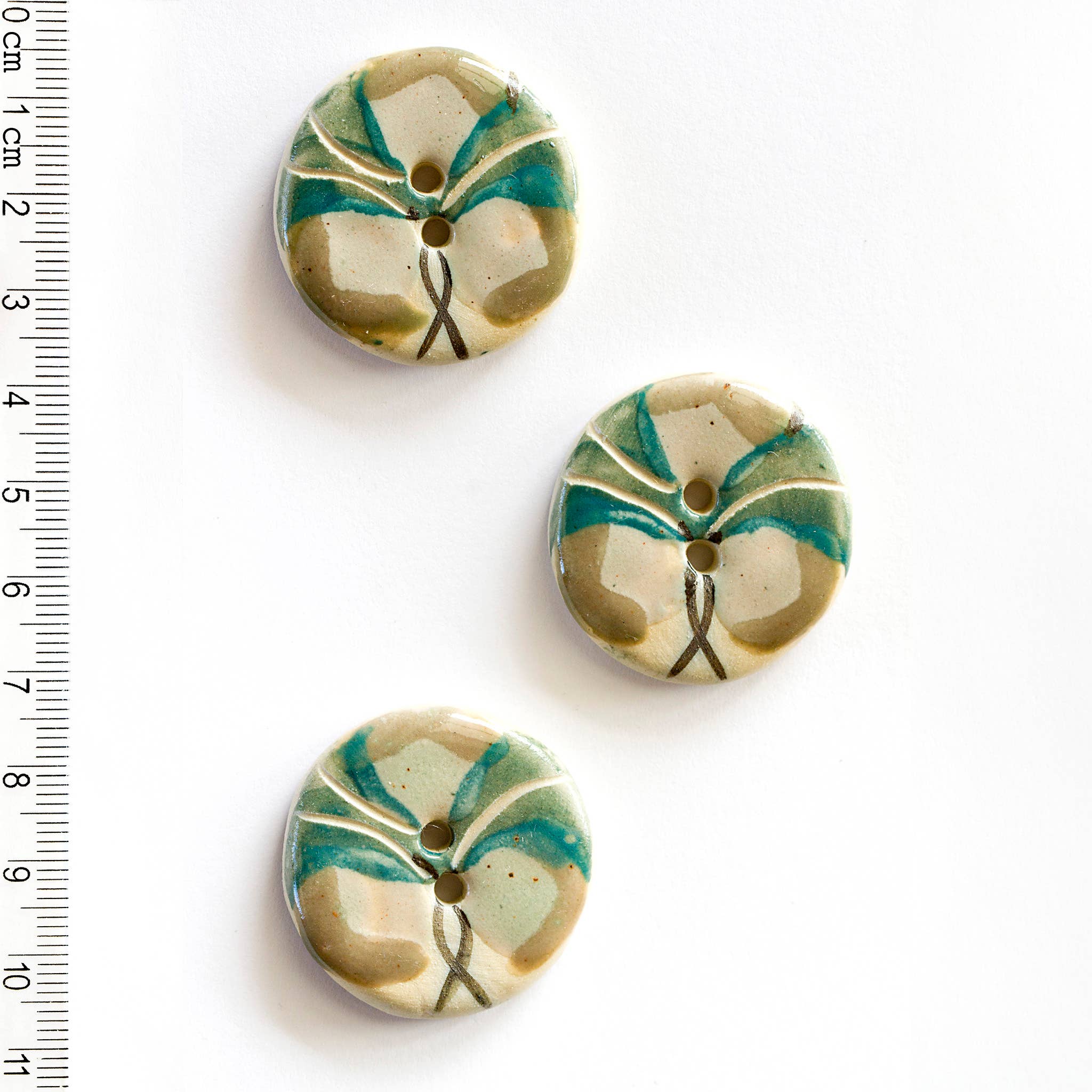 Incomparable Buttons - L413 Green Floral Buttons