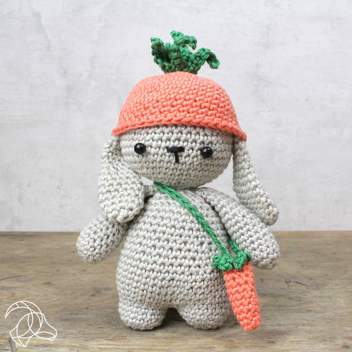 Hardicraft - DIY Crochet Kit - Frank Rabbit