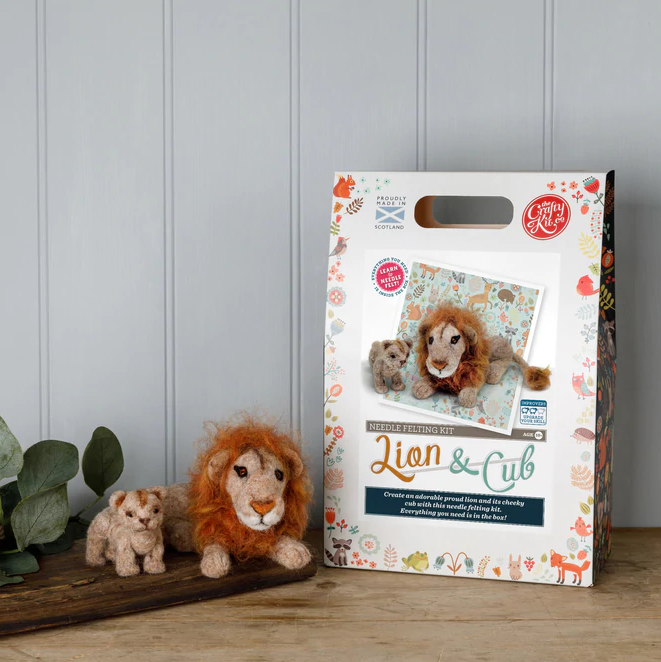 The Crafty Kit Company - Lion & Cub Needle Felting Kit